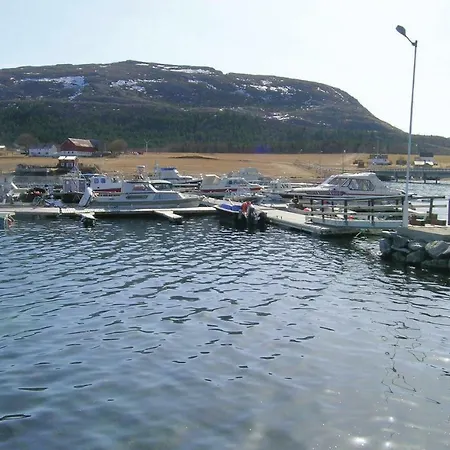 Two-bedroom Holiday In Lysoysundet *